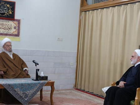 مسئولان به مسائل فرهنگی توجه ویژه کنند