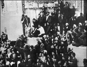 حمله به فیضیه، اولین قدم سقوط پهلوی