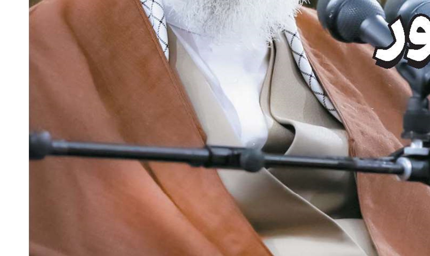 مسئولان از آسیب فتنه‌های فرهنگی غافل نباشند